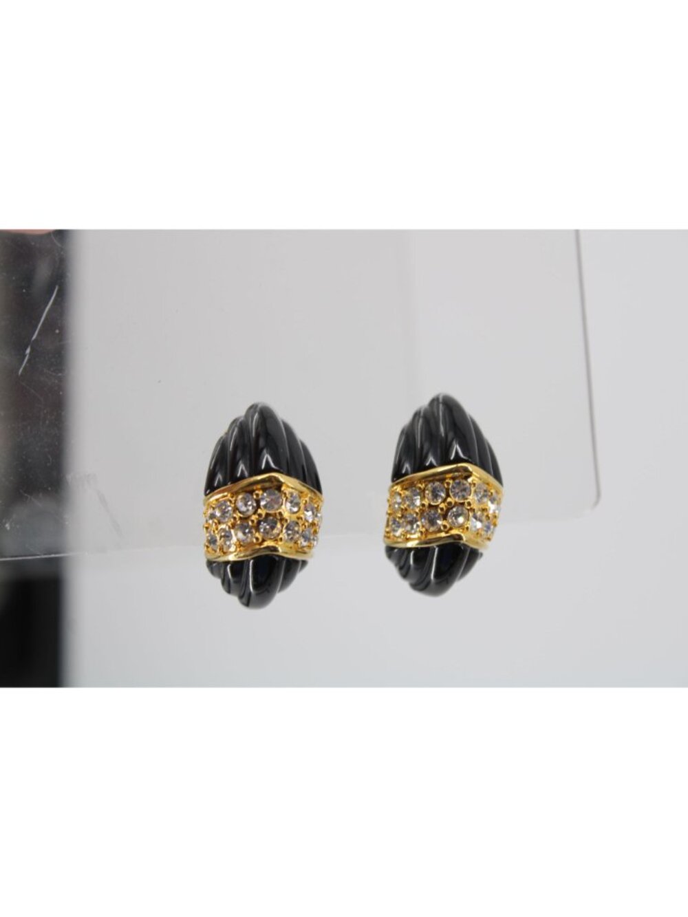 KJL Kenneth Jay Lane Black Clip On Earrings Crystal 94502 - Picture 3 of 4